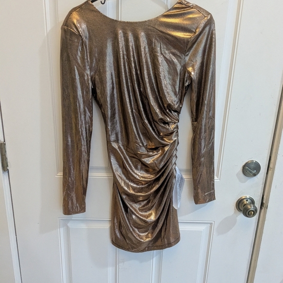 Dress the Population Emilia Gold Metallic Bodycon Dress - Picture 4 of 7